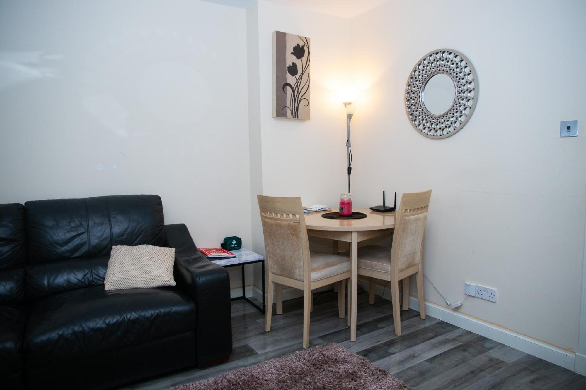 Charlotte Apartment Aberdeen Ngoại thất bức ảnh